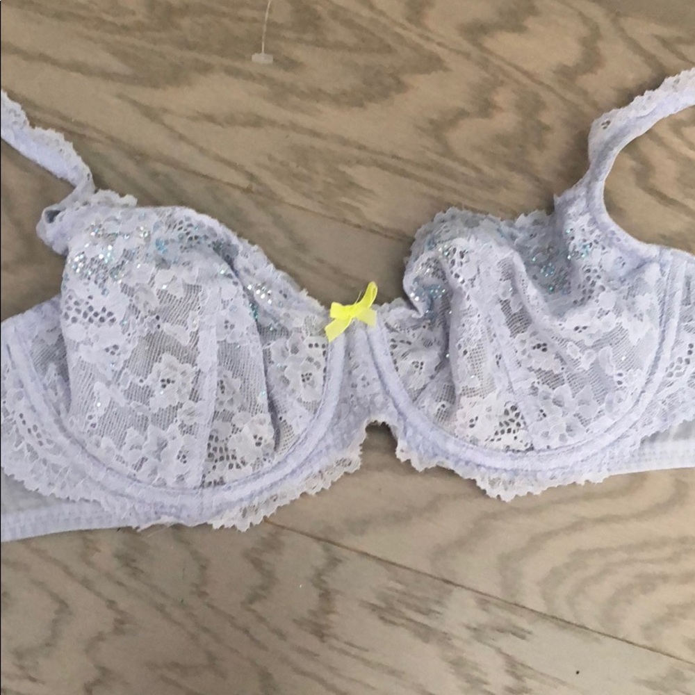 Victoria Secret bra